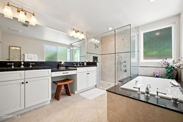 5500 Liverpool Court, Oak Park, CA 91377