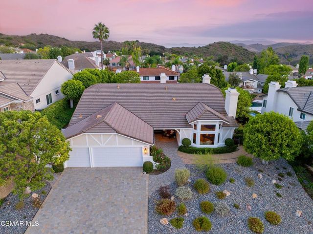 5500 Liverpool Court, Oak Park, CA 91377