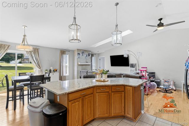 1501 Vanderbilt Drive, Flint, MI 48503