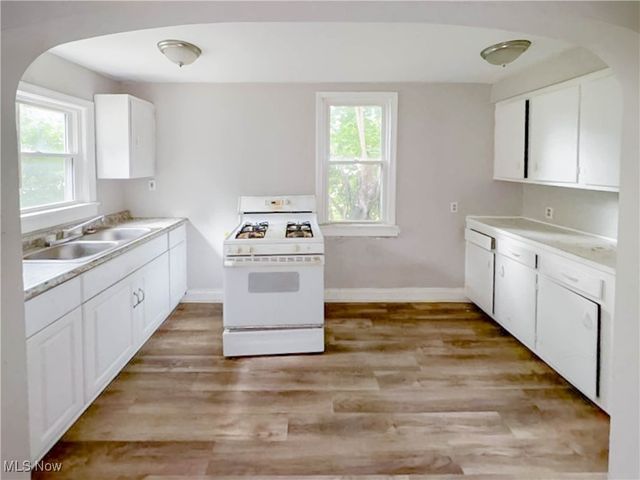 3131 Seymour Avenue, Cleveland, OH 44113