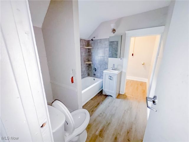 3131 Seymour Avenue, Cleveland, OH 44113