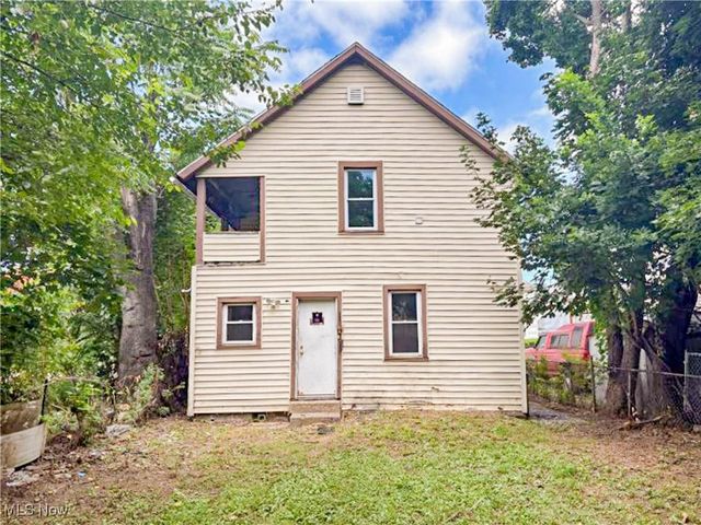 3131 Seymour Avenue, Cleveland, OH 44113