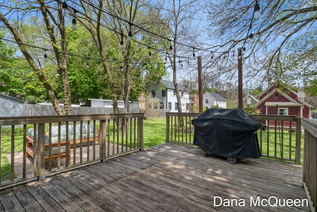 344 Calkins Avenue Se, City Of Grand Rapids, MI 49506