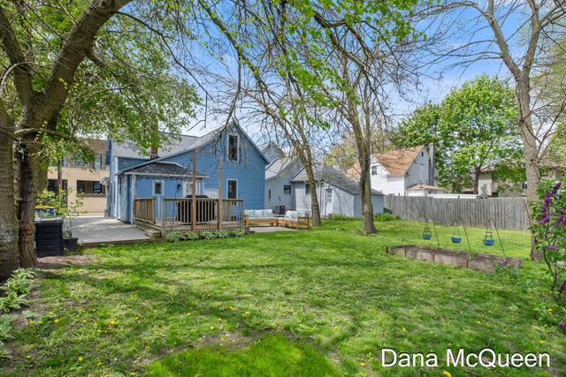 344 Calkins Avenue Se, City Of Grand Rapids, MI 49506