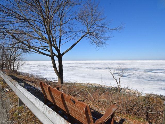 9090 Headlands Road, Mentor, OH 44060