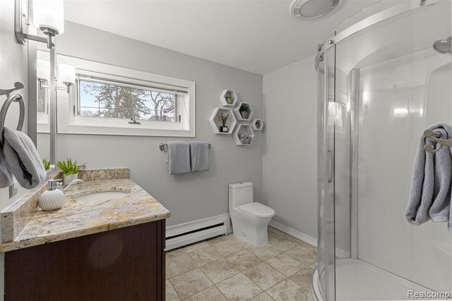 45401 W 9 Mile Road, Novi, MI 48374