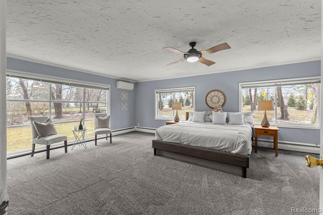 45401 W 9 Mile Road, Novi, MI 48374