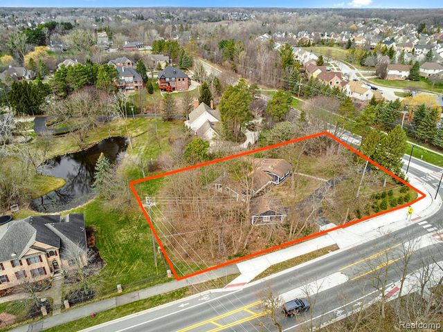 45401 W 9 Mile Road, Novi, MI 48374