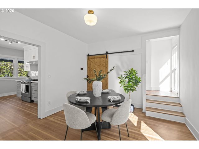 1831 Se 45TH Ave, Portland, OR 97215