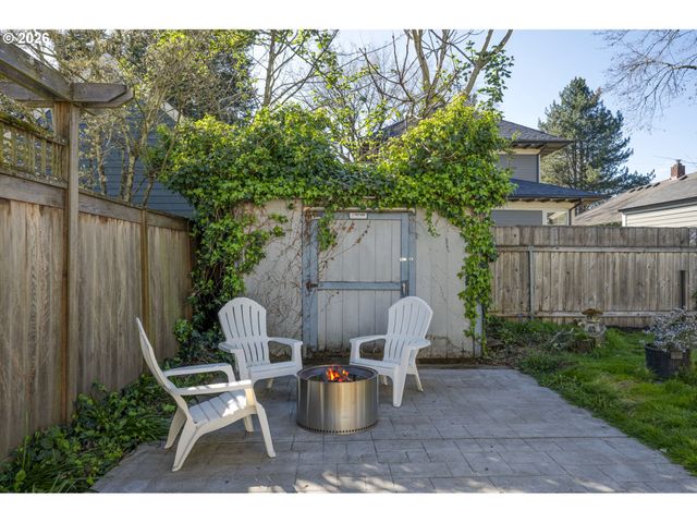 1831 Se 45TH Ave, Portland, OR 97215