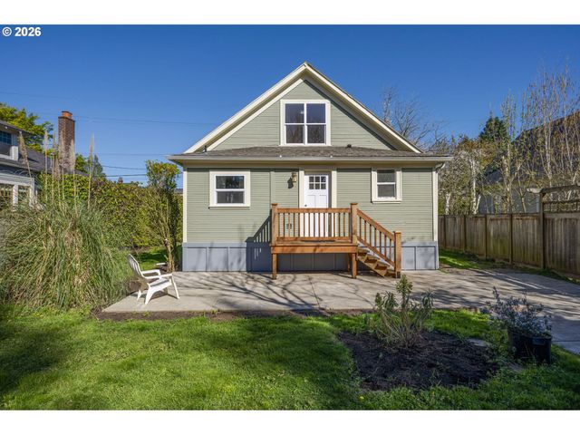 1831 Se 45TH Ave, Portland, OR 97215