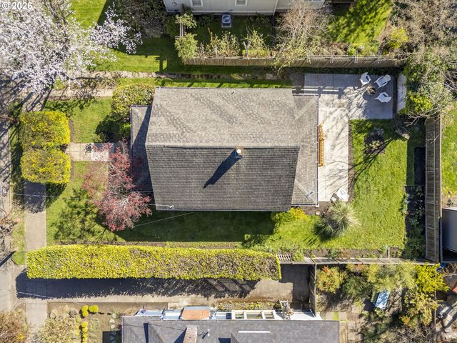 1831 Se 45TH Ave, Portland, OR 97215