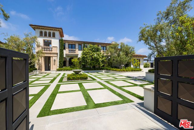 28 Tide Watch, Newport Coast, CA 92657