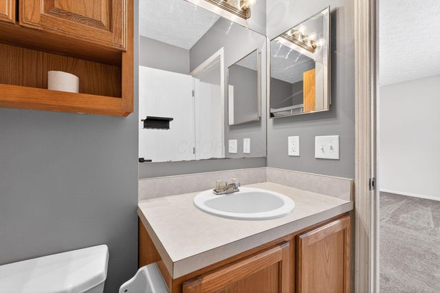 1880 Mcdowell Ridge Drive, Columbus, OH 43223