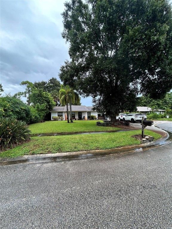 6069 Camp Lee Road, West Palm Beach, FL 33417