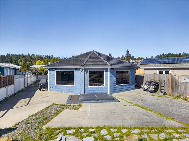 5309 Doon Way, Anacortes, WA 98221