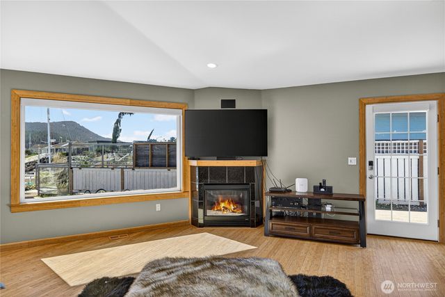 5309 Doon Way, Anacortes, WA 98221