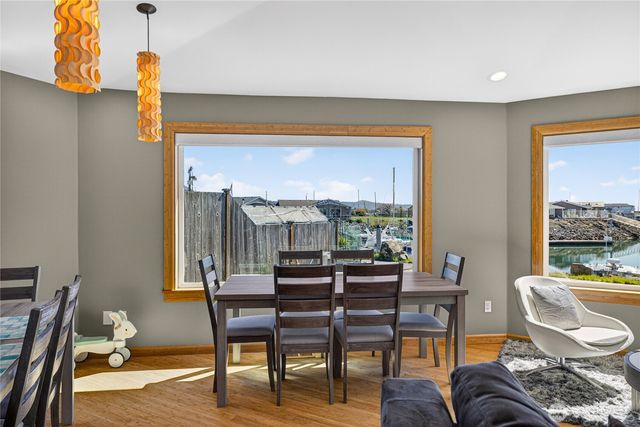 5309 Doon Way, Anacortes, WA 98221