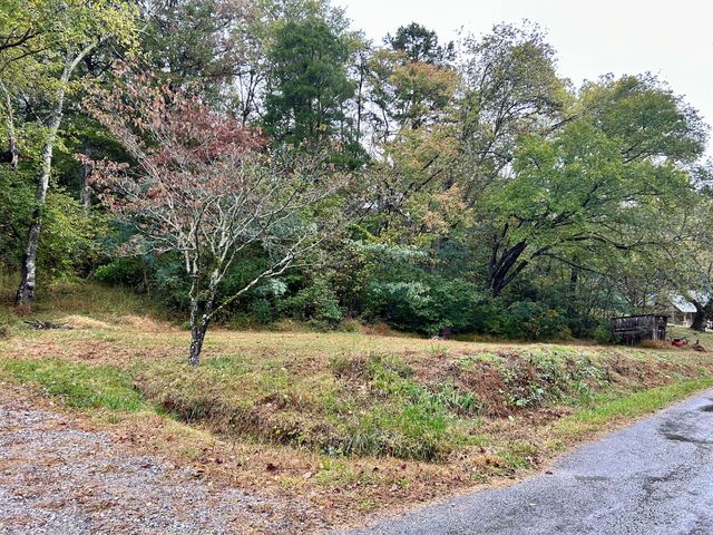 715 Miller Road, Pikeville, TN 37367