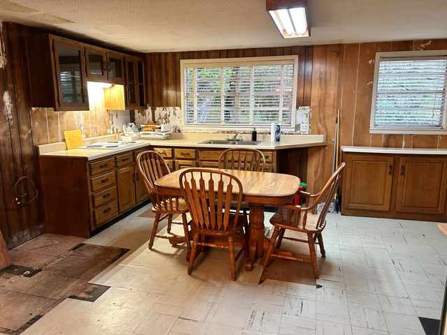 715 Miller Road, Pikeville, TN 37367