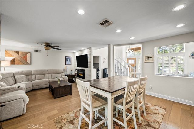 25520 Crockett Lane, Stevenson Ranch, CA 91381