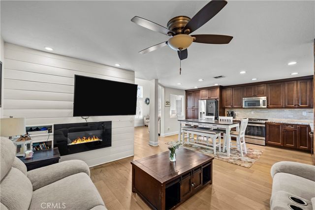 25520 Crockett Lane, Stevenson Ranch, CA 91381