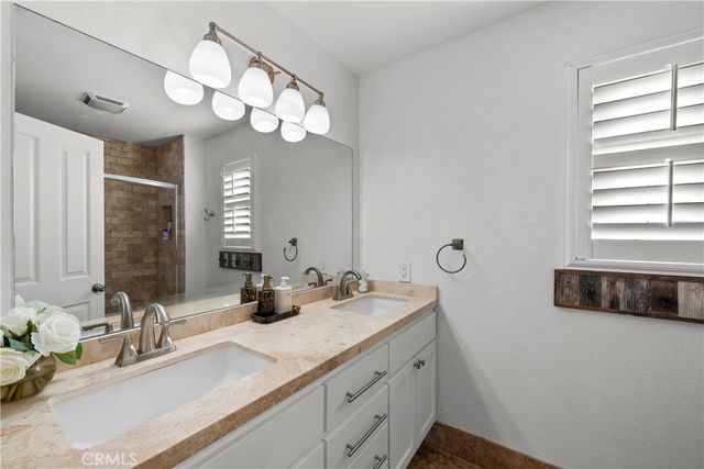 25520 Crockett Lane, Stevenson Ranch, CA 91381