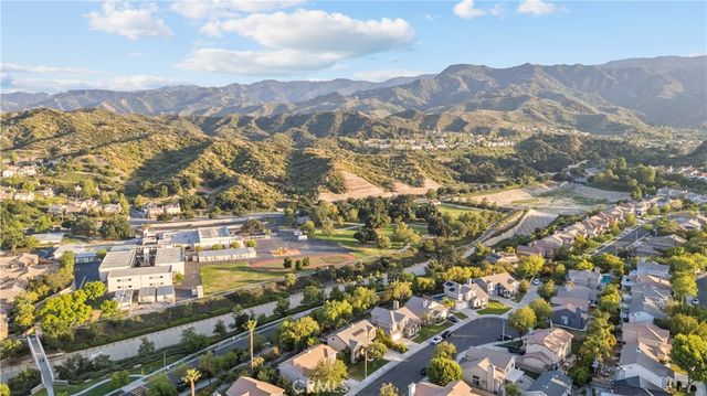 25520 Crockett Lane, Stevenson Ranch, CA 91381