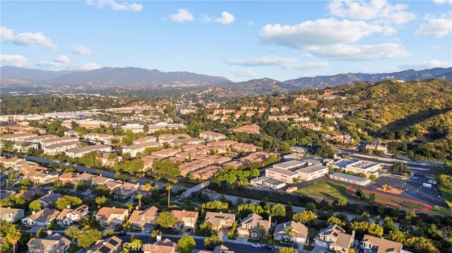 25520 Crockett Lane, Stevenson Ranch, CA 91381