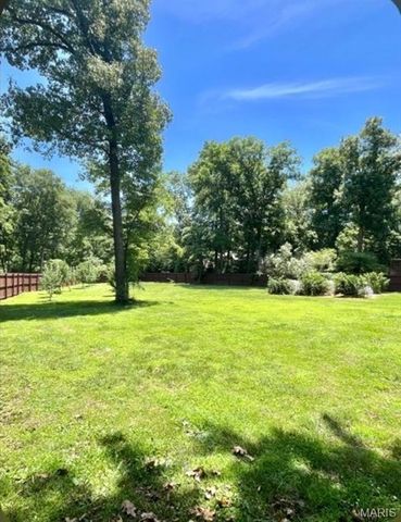 126 Cobblestone Hills, O'fallon, IL 62269