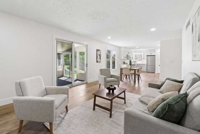 1710 Cloverdale Drive, Lancaster, OH 43130