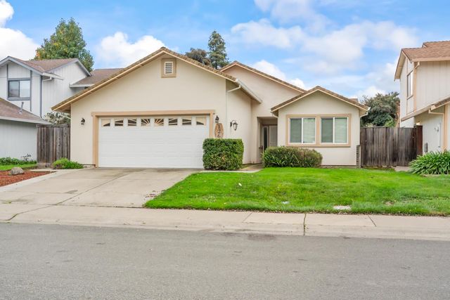 126 River Run Cir, Sacramento, CA 95833