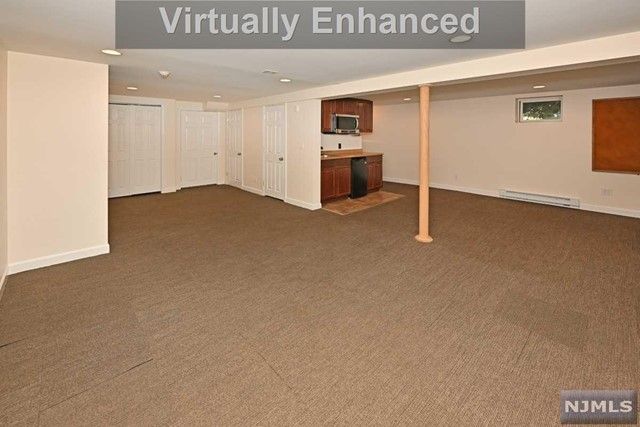 57 Bellevue Avenue, Elmwood Park, NJ 07407