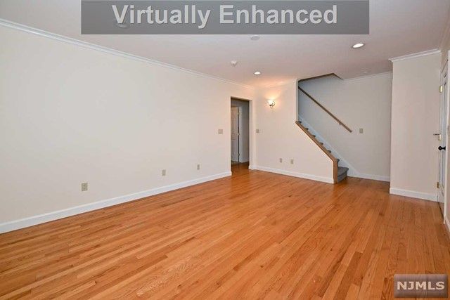 57 Bellevue Avenue, Elmwood Park, NJ 07407