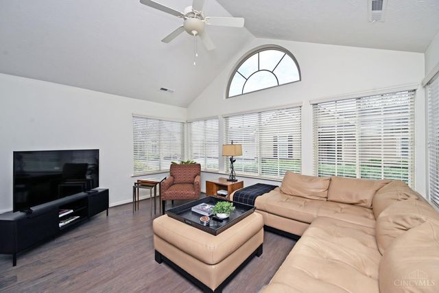 9203 Park Place Circle, West Chester, OH 45069