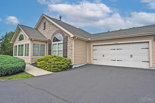 9203 Park Place Circle, West Chester, OH 45069