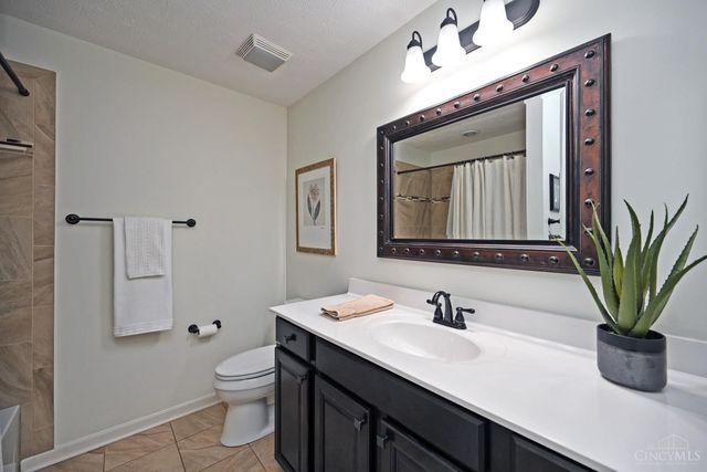 9203 Park Place Circle, West Chester, OH 45069