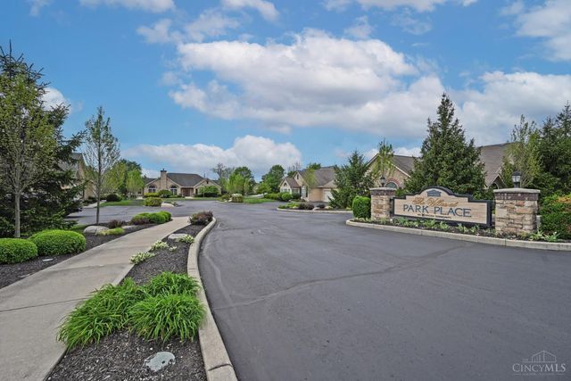 9203 Park Place Circle, West Chester, OH 45069