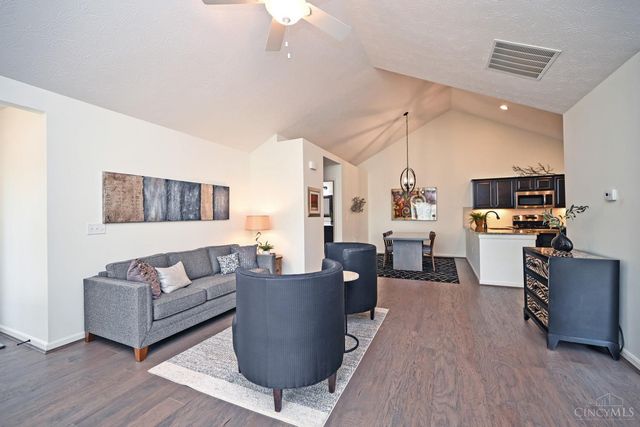 9203 Park Place Circle, West Chester, OH 45069