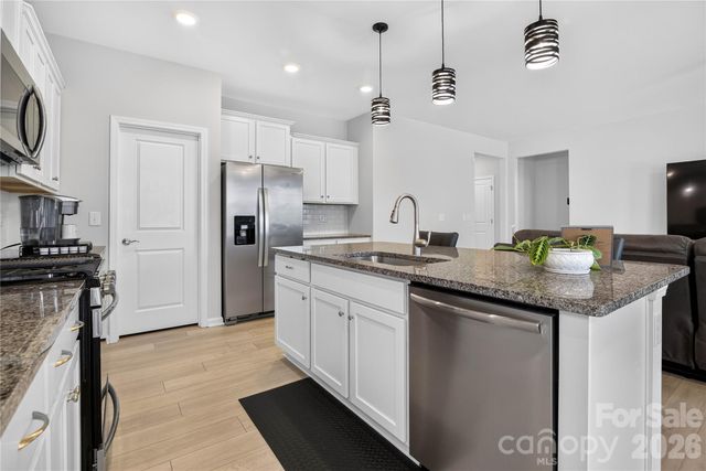 108 Pampas Place, Statesville, NC 28625
