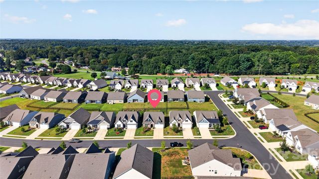 108 Pampas Place, Statesville, NC 28625
