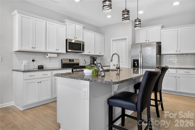 108 Pampas Place, Statesville, NC 28625
