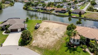 506 NE 21st PL, Cape Coral, FL 33909