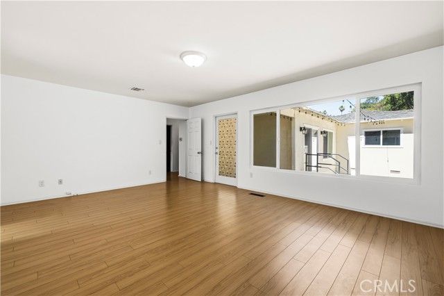 9601 Creemore Place, Tujunga (los Angeles), CA 91042