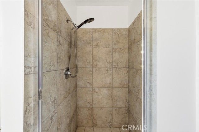 9601 Creemore Place, Tujunga (los Angeles), CA 91042