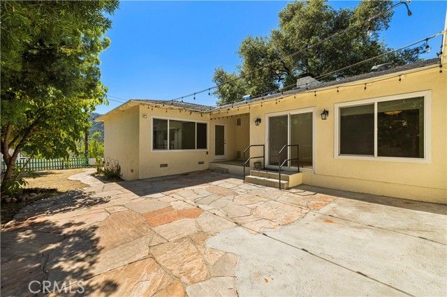 9601 Creemore Place, Tujunga (los Angeles), CA 91042