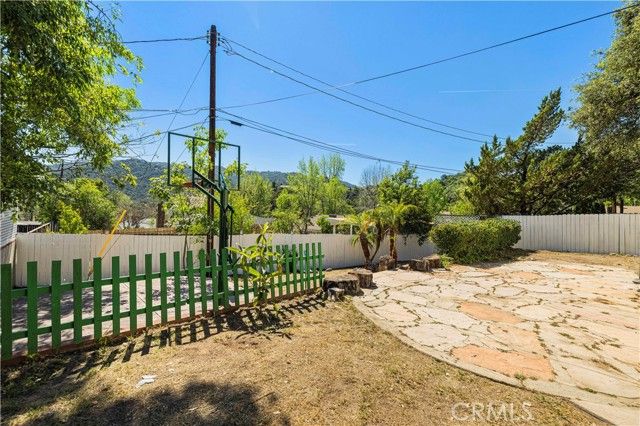 9601 Creemore Place, Tujunga (los Angeles), CA 91042