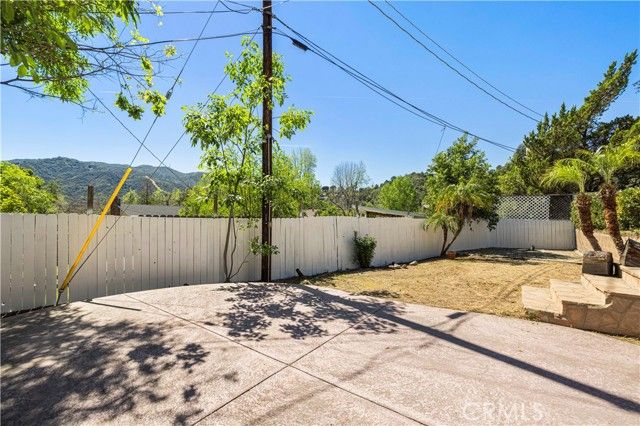 9601 Creemore Place, Tujunga (los Angeles), CA 91042