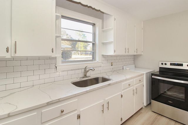 5149 Lancaster Street, North Charleston, SC 29405