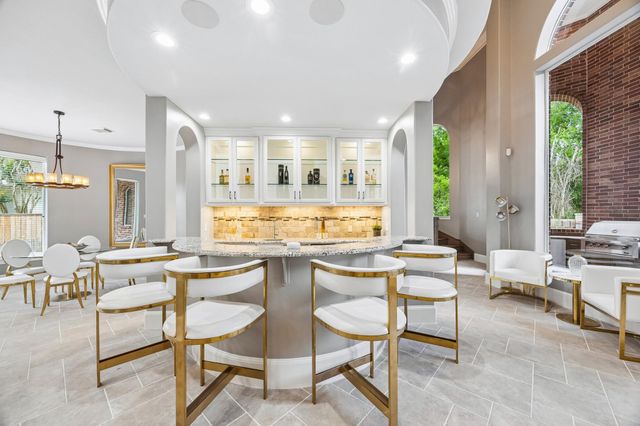 907 Enclave Lake Drive, Houston, TX 77077